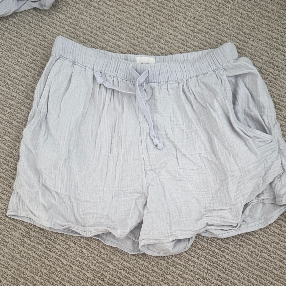 Aritzia Wilfred Sail Mini short small Light blue
